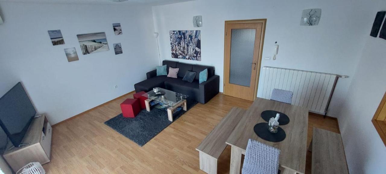 Apartment M&M With Private Pool Kučine Exterior foto