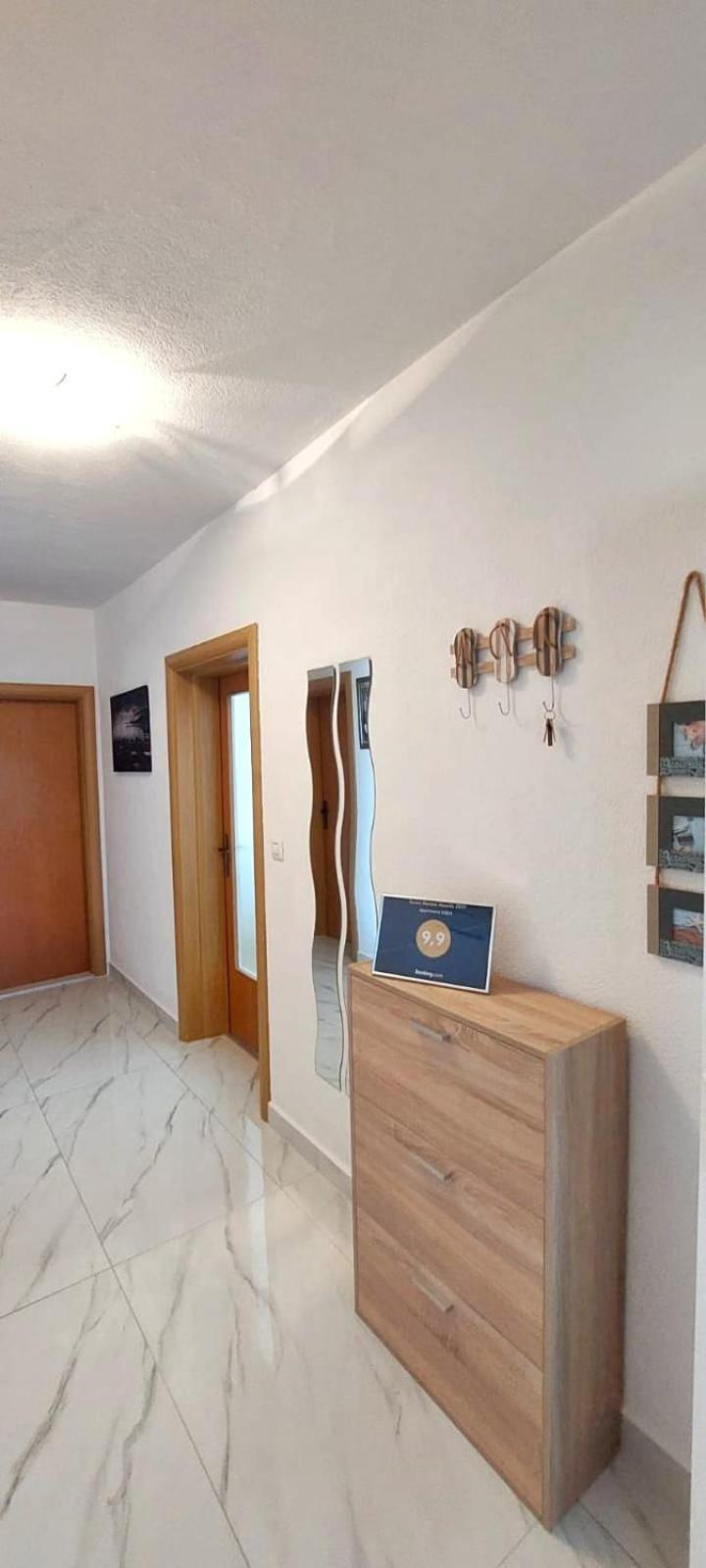 Apartment M&M With Private Pool Kučine Exterior foto